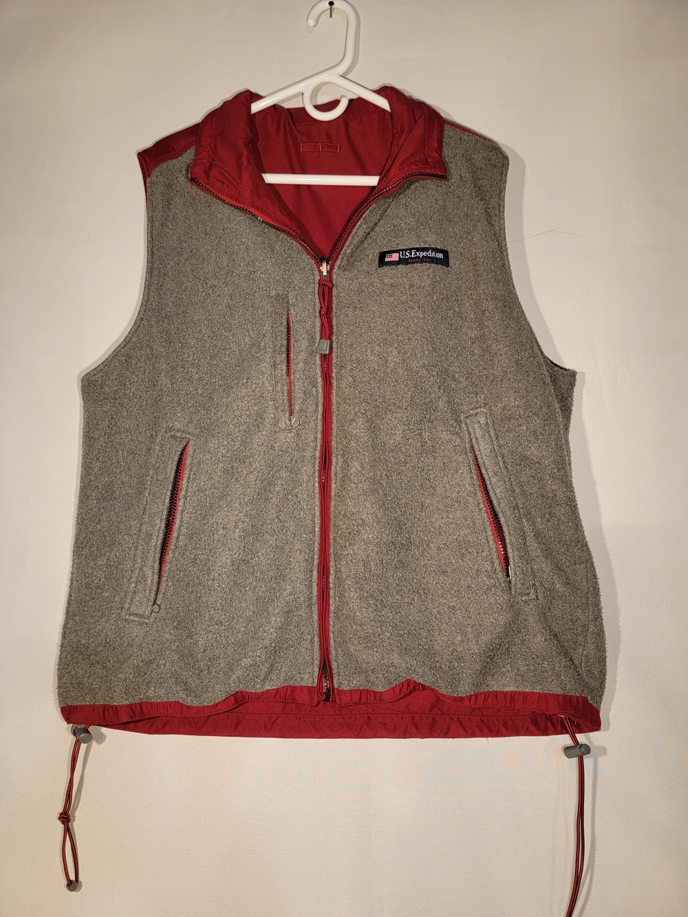 U.S. Expedition Gray Fleece Vest with Red Trim